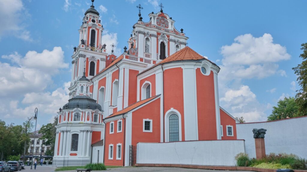 Comment les blogueurs Instagram camerounais collaborent avec les annonceurs portugais en 2025