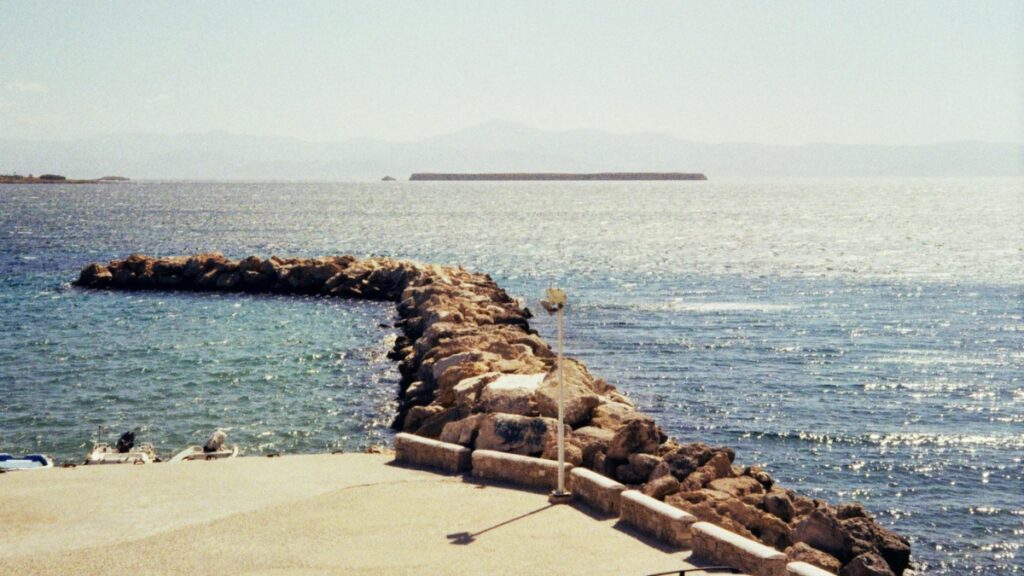 Comment les blogueurs Facebook camerounais collaborent avec les annonceurs nigérians en 2025