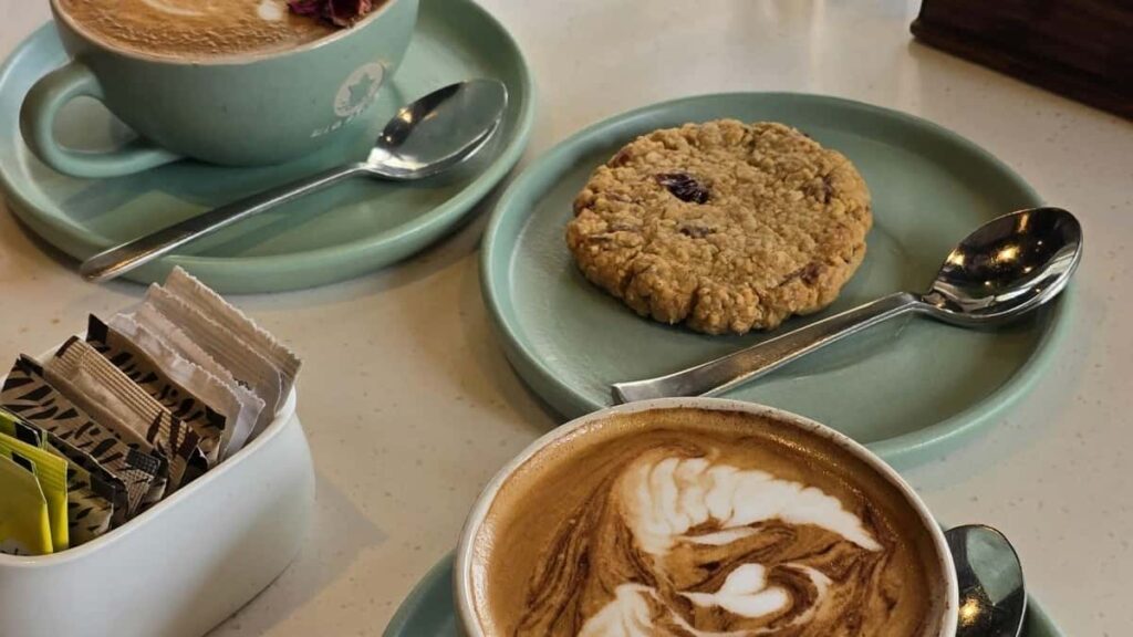 2025 Norway Snapchat All-Category Advertising Rate Card Cameroon Insights