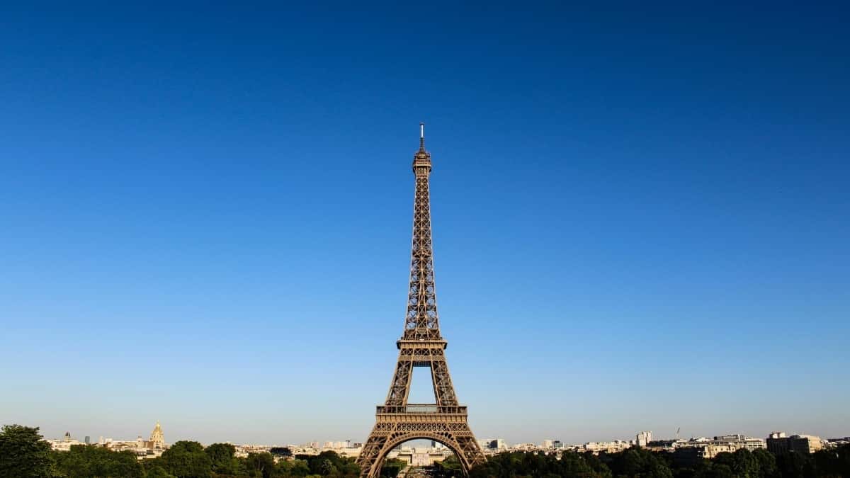 Nigeria Facebook 2025 Tarifs Publicitaires Tous Catégories pour Cameroon