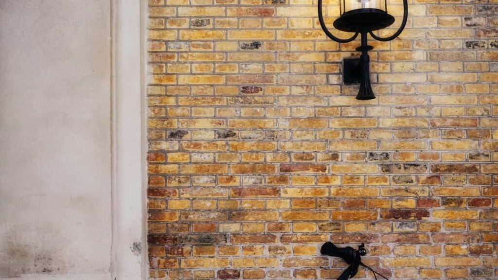 2025 Italy Twitter All Category Advertising Rate Card au Cameroun