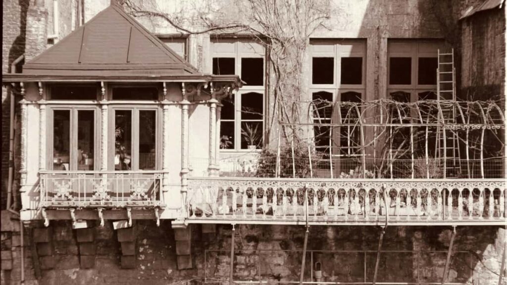 2025 Canada LinkedIn publicité tarifs pour Cameroon pro