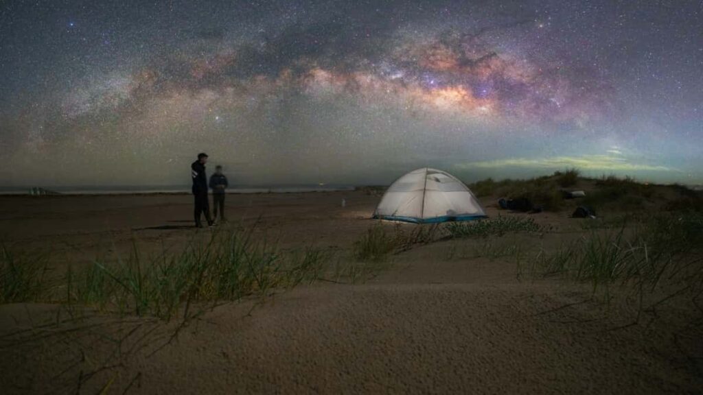 Tarif Publicitaire Facebook Aux Émirats Arabes Unis 2025 Pour Cameroun