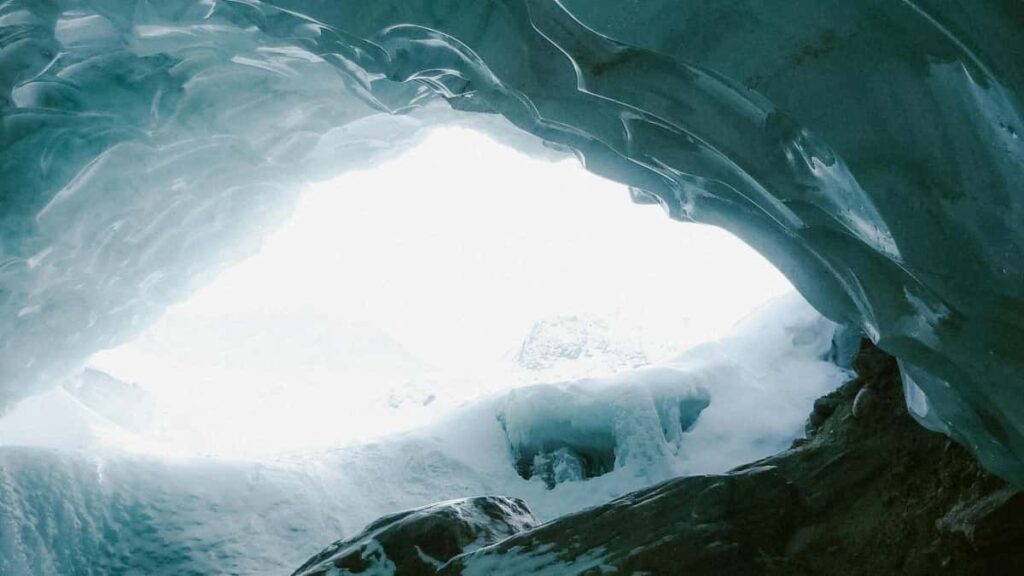 2025 Belgique WhatsApp tarifs pub toutes catégories pour Cameroun