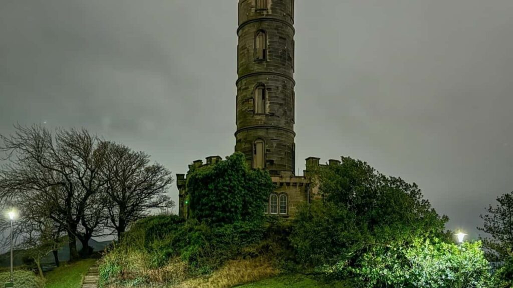 2025 France TikTok All Category Advertising Rate Card pour Cameroon