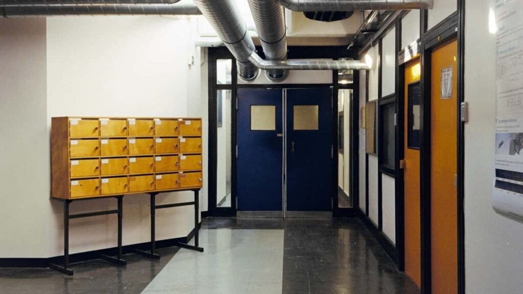 2025 Malaysia LinkedIn Tarifs Publicitaires Tous Catégories