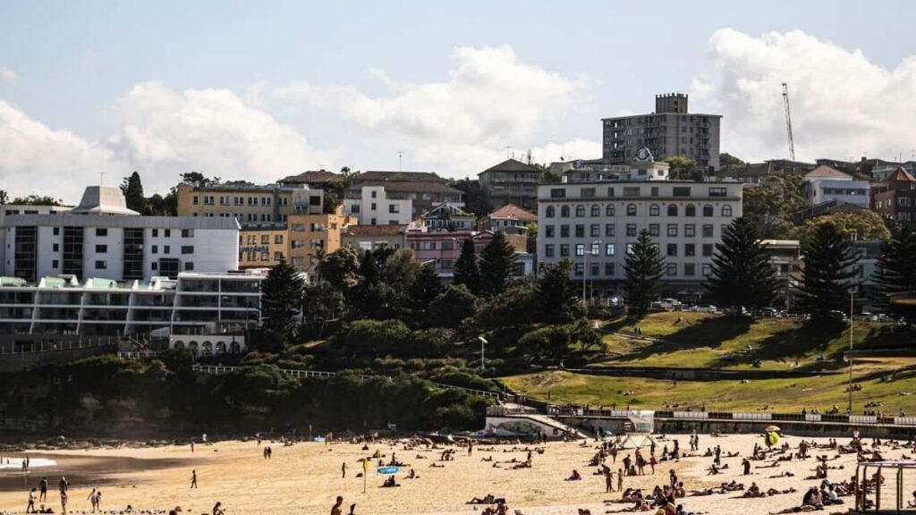 2025 France YouTube All Category Advertising Rate Card au Cameroun