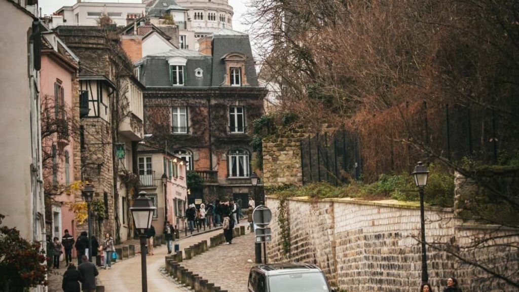 Découvrez comment les créateurs au Cameroun peuvent négocier des deals payants sur Reddit et booster leurs revenus.