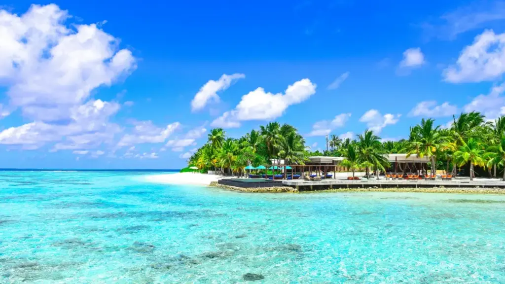 Guide pratique pour créateurs au Cameroun qui veulent collaborer avec des marques thaïlandaises sur YouTube et reviewer les nouvelles fonctionnalités de jeux.