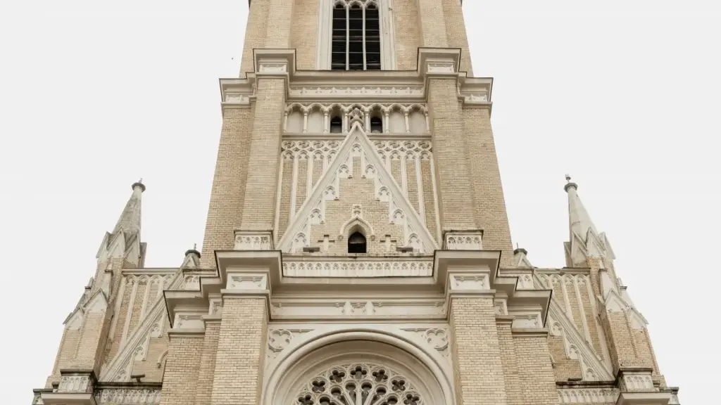 Stratégies concrètes pour créateurs du Cameroun visant les marques irlandaises via Line et canaux alternatifs, avec exemples, modèles de message et conseils pratiques.