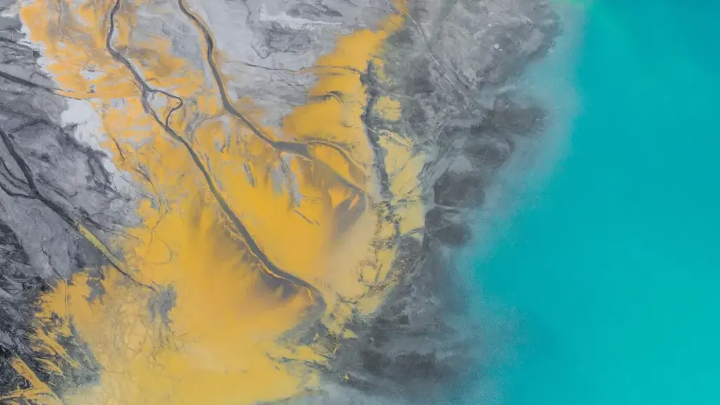 Guide pratique pour annonceurs au Cameroun: où trouver des créateurs Discord bulgares, comment les tester, quels KPIs suivre et astuces terrain pour valider la demande marché.