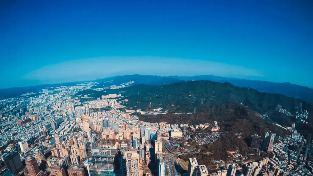 Guide pratique pour créateurs au Cameroun: comment identifier, approcher et convaincre marques kényanes sur Reddit pour partager couverture d'événements avec tags sponsorisés.