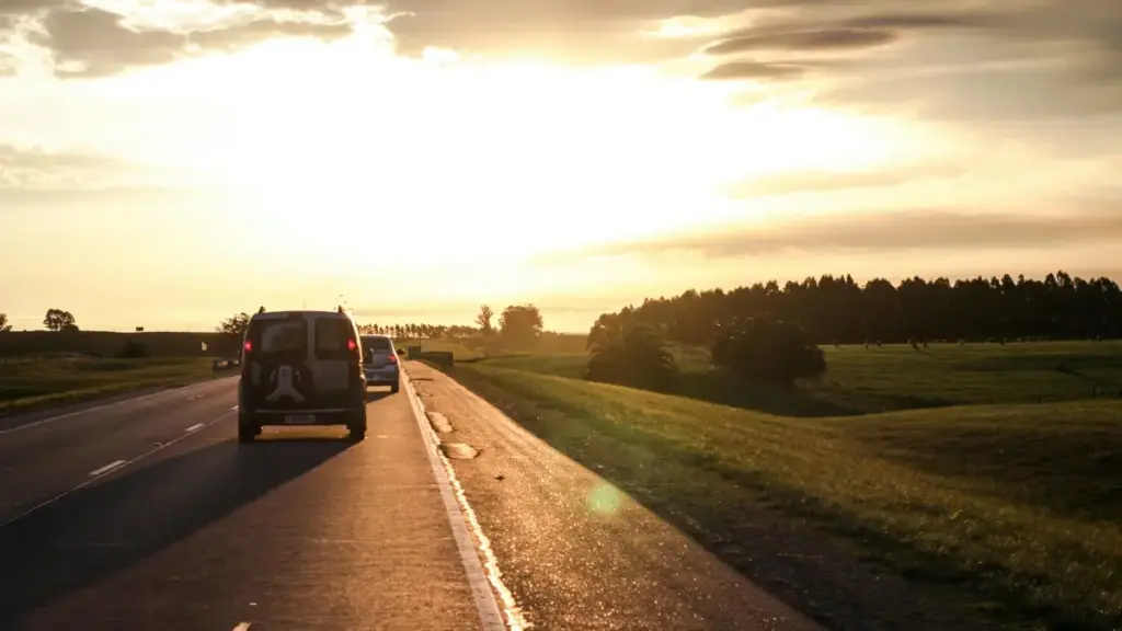 Guide pratique pour annonceurs au Cameroun: comment repérer et lancer des défis sponsorisés avec créateurs Jordan ciblant les fans de Disney Plus.