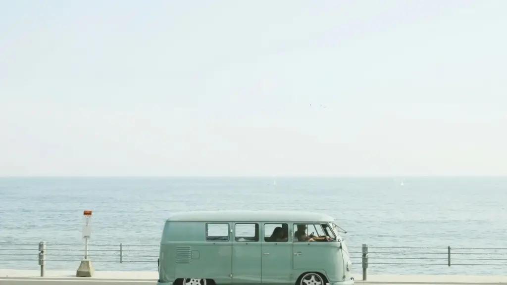 Guide pratique pour annonceurs au Cameroun: comment repérer et tester la demande marché via créateurs Discord en Arménie, avec tactiques, outils et exemples concrets.