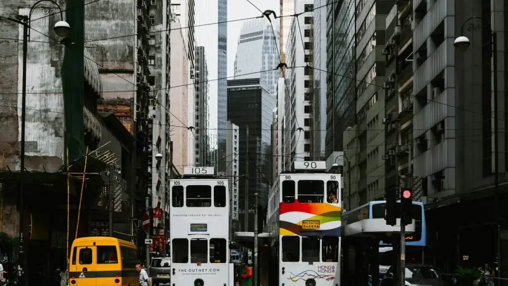 Guide pratique pour annonceurs au Cameroun: comment repérer, vérifier et lancer des campagnes d'affiliation avec créateurs WeChat basés au Costa Rica.