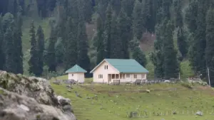 Méthode simple pour approcher des marques russes sur Facebook et vendre tes tracks via des challenges, avec angles, messages et timing qui font mouche.